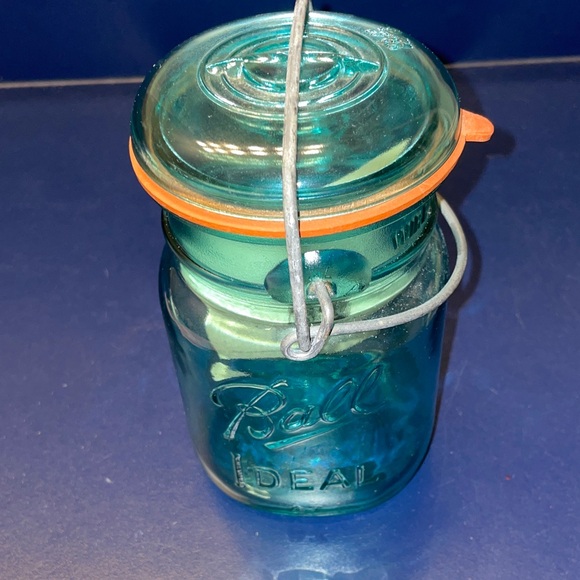 Vtg BALL IDEAL Bicentennial 1776-1976 Aqua Blue Green Pint Lid/rubber Mason Jar